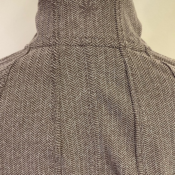 Athleta Hope Herringbone Zip Up Yoga Jacket - Picture 7 of 9